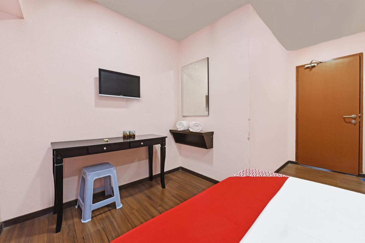 Oyo 90578 Seri Mawardah Hotel Malacca Екстер'єр фото