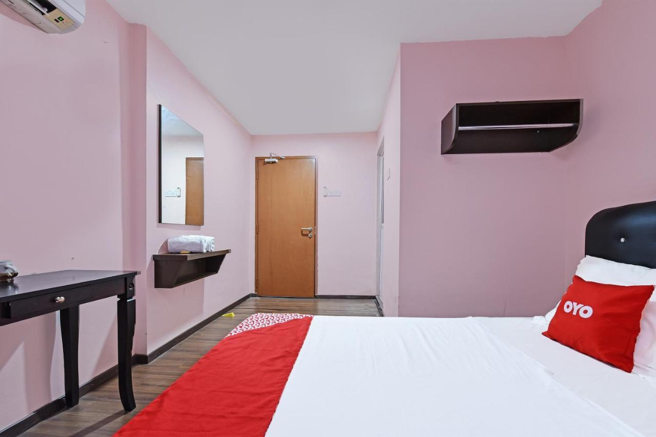 Oyo 90578 Seri Mawardah Hotel Malacca Екстер'єр фото